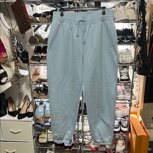 Nike women’s Light Blue Sweatpants